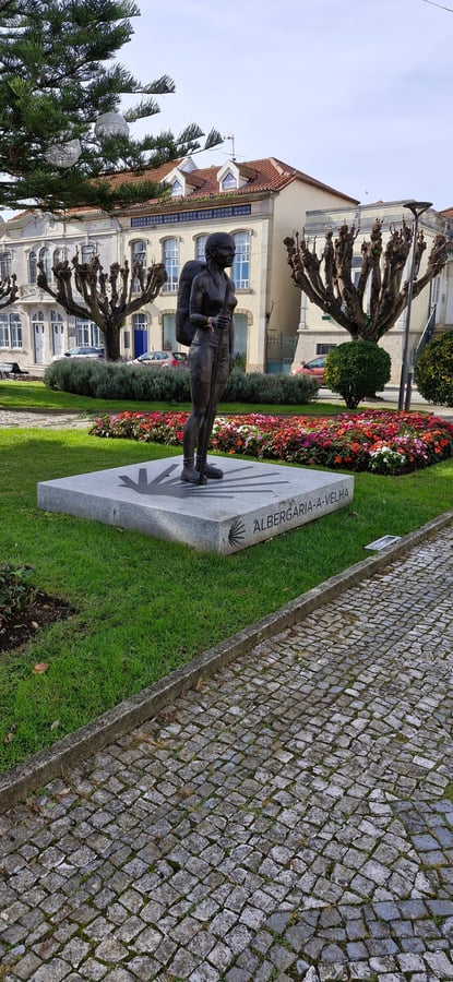 Nice Bit Of Representation, Portugal