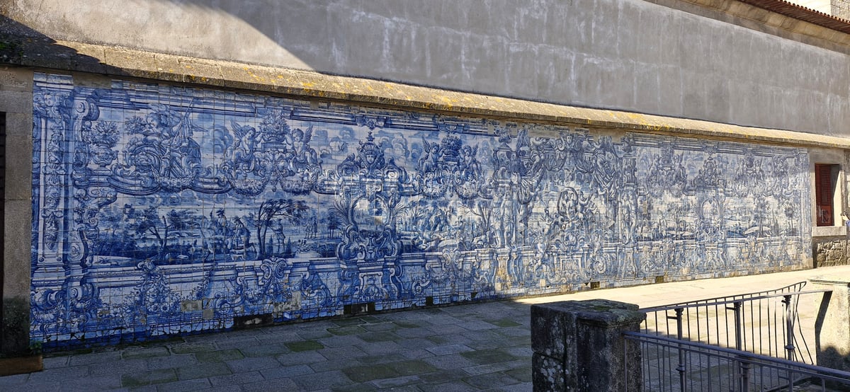 Weitere Informationen zur Kathedrale von Porto, Portugal