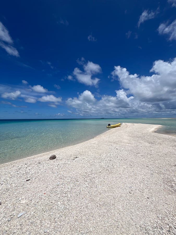 Navigando alle Tuamotu | Di nuovo all'ancora