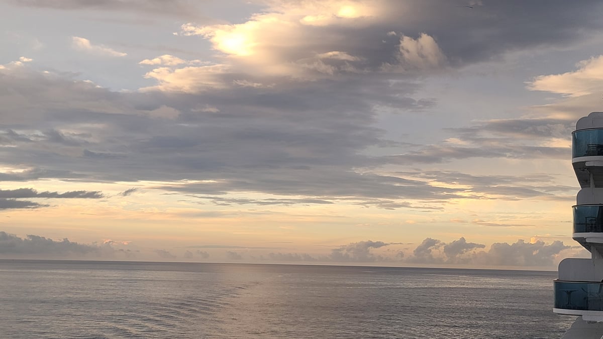Arrival in Puntarenas, Costa Rica, Costa Rica