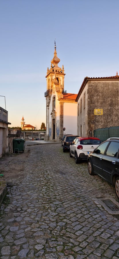 Chiesa di Seixas al tramonto, Spagna