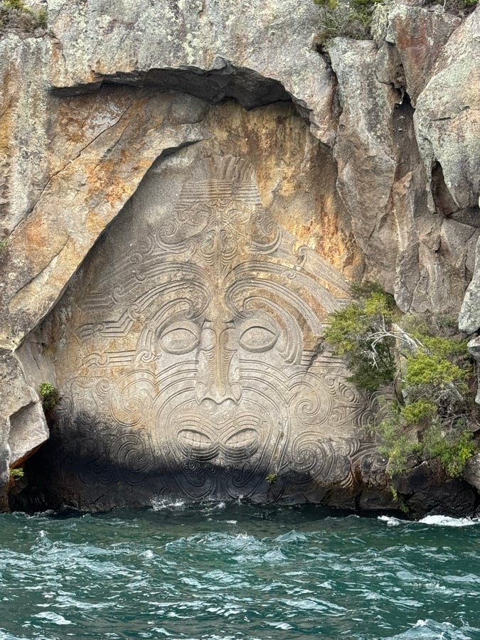 Ngãtoroirangi Carving At Mine Bay, New Zealand