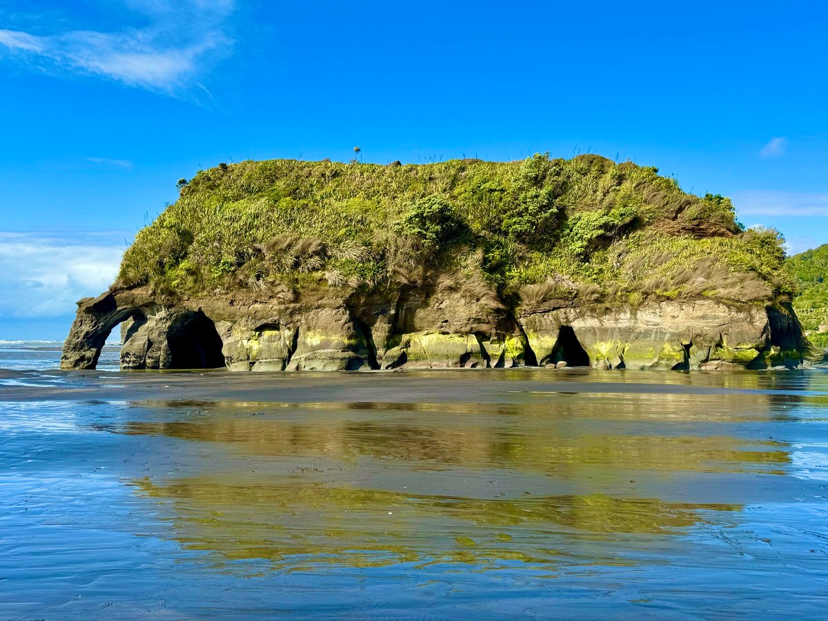 Tres Hermanas y Elephant Rock, Nueva Zelanda