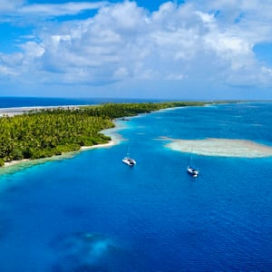 Sailing Tuamotus | Ahe by Adam