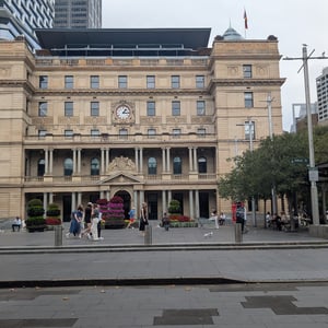 Curcular quay by Greg