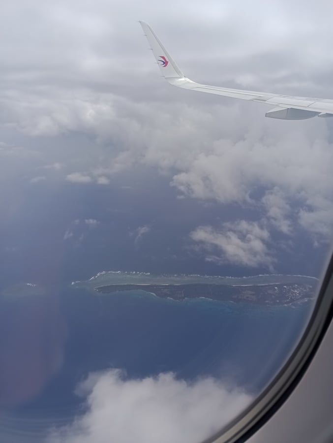 Atterrissage à Naha, Japon