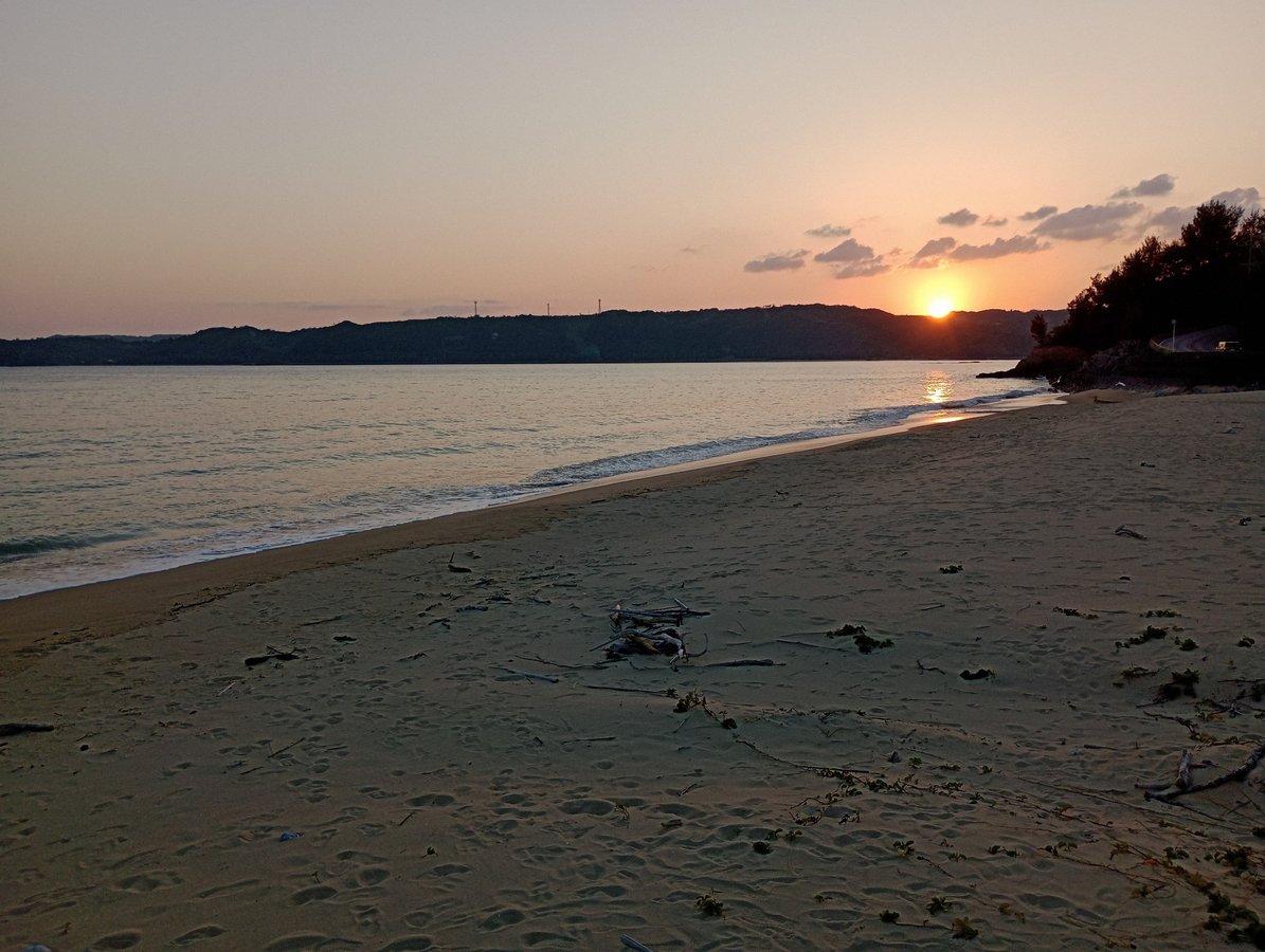Dîner en bord de mer, Japon