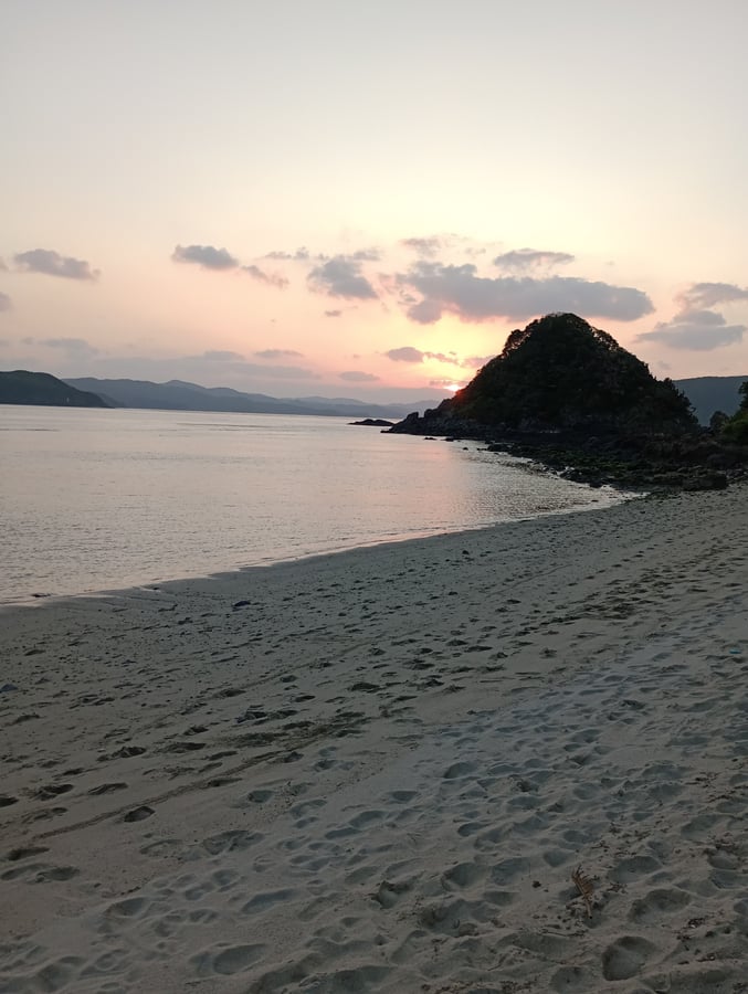 Yadori Beach, Giappone
