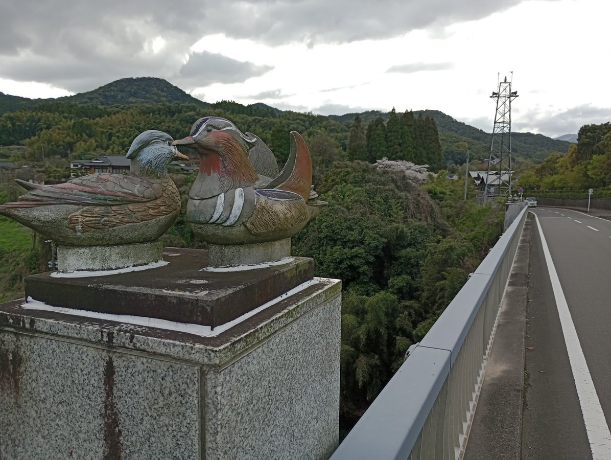 Campeggio in riva al fiume!, Giappone