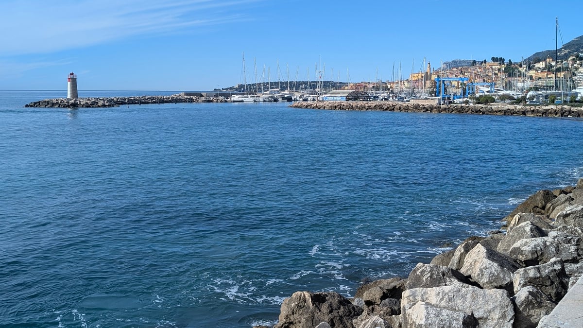 ¡Hola Francia!, Italia