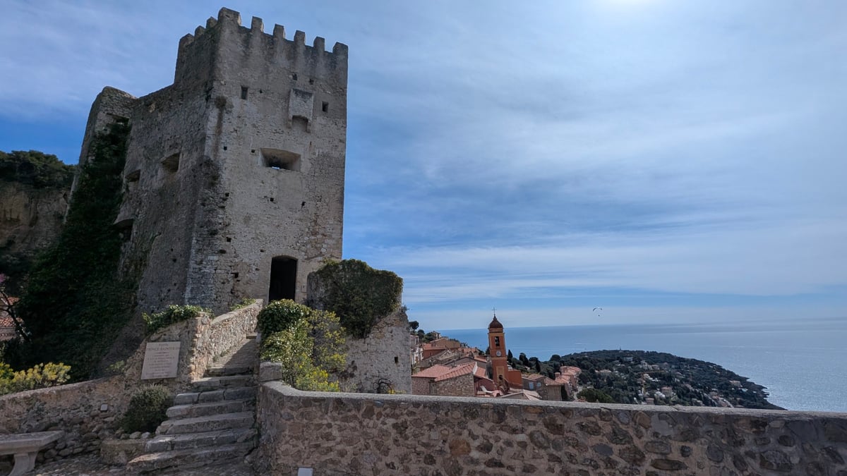 Mentón, Francia