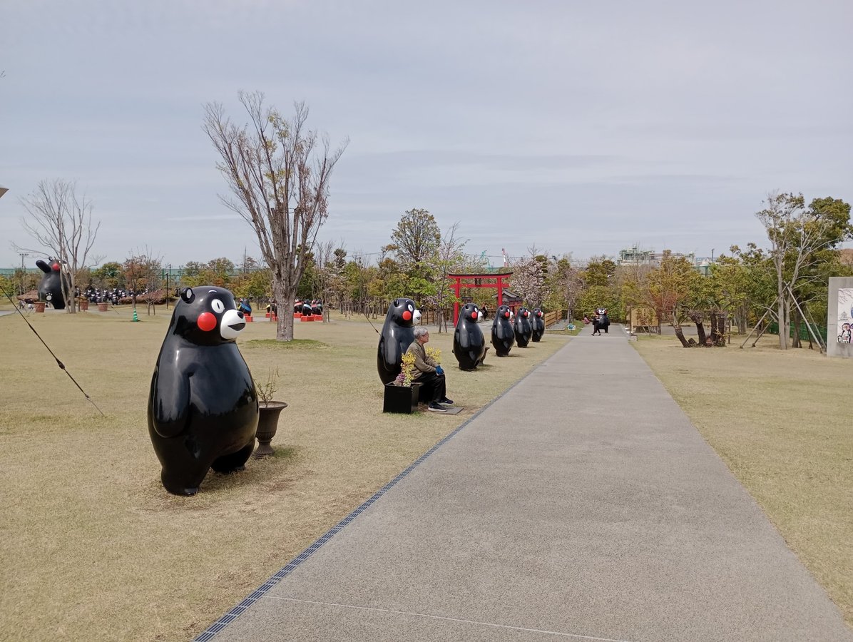 Kumamon am Hafen, Japan