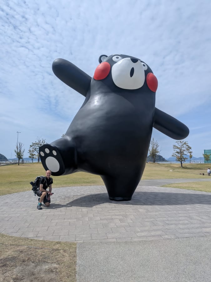 Wir mit Kumamon, Japan