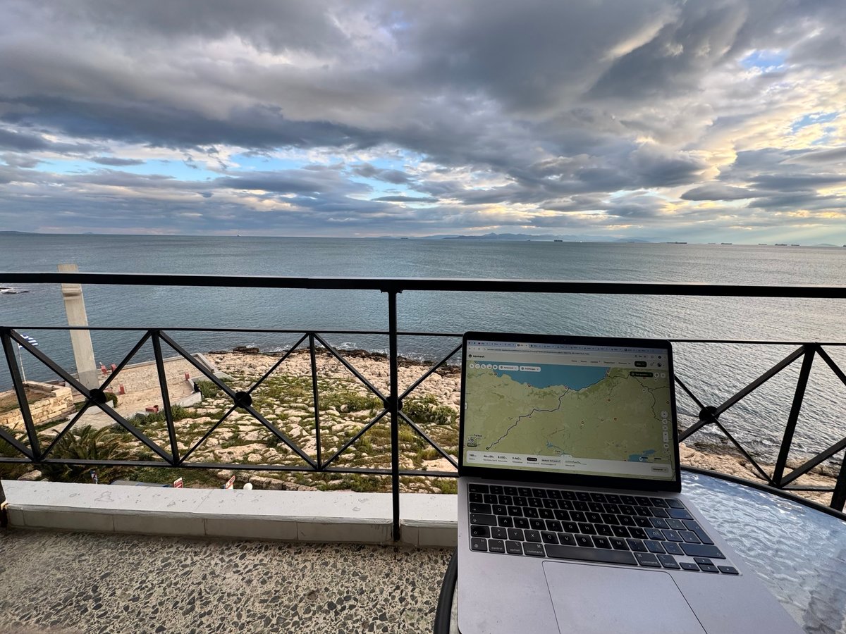 Planning & Working, Greece