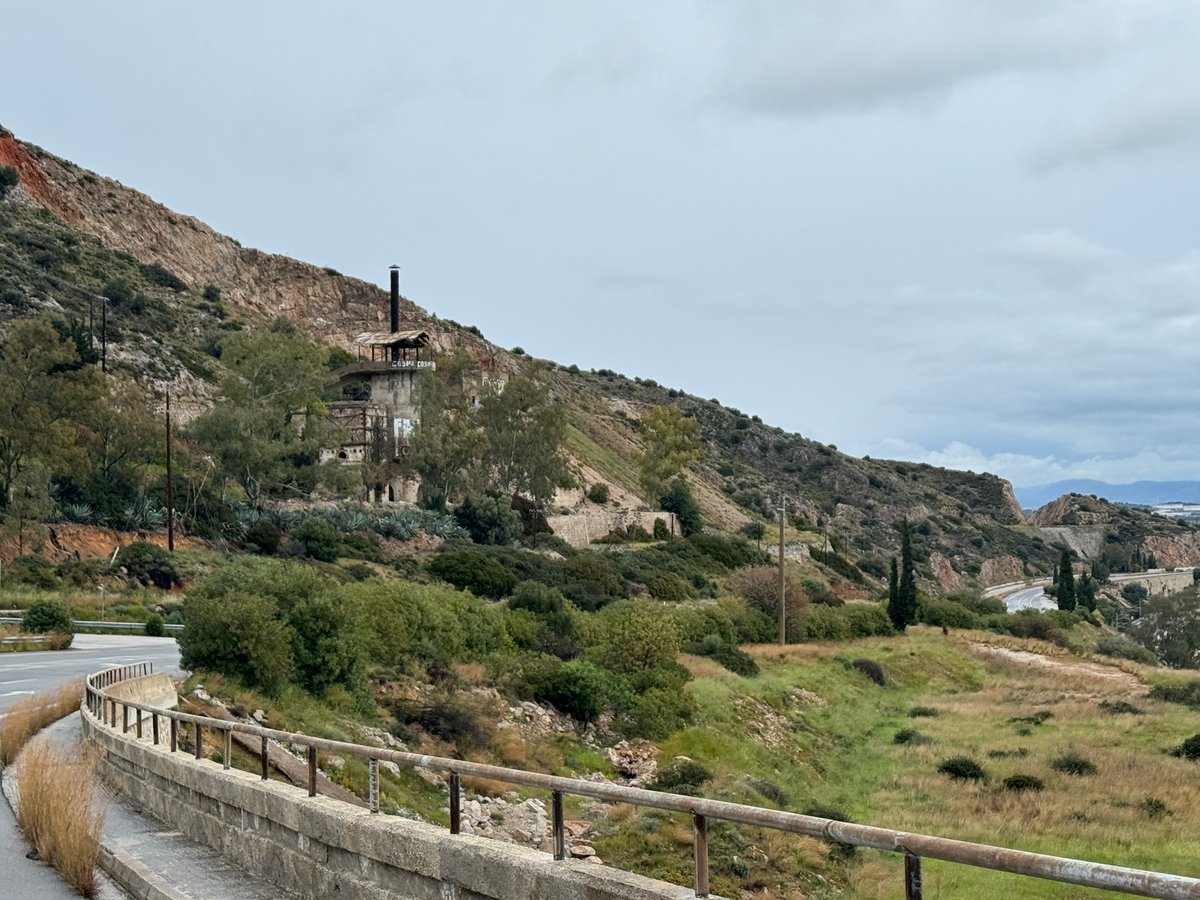 Andare in bicicletta dopo la tempesta, Grecia