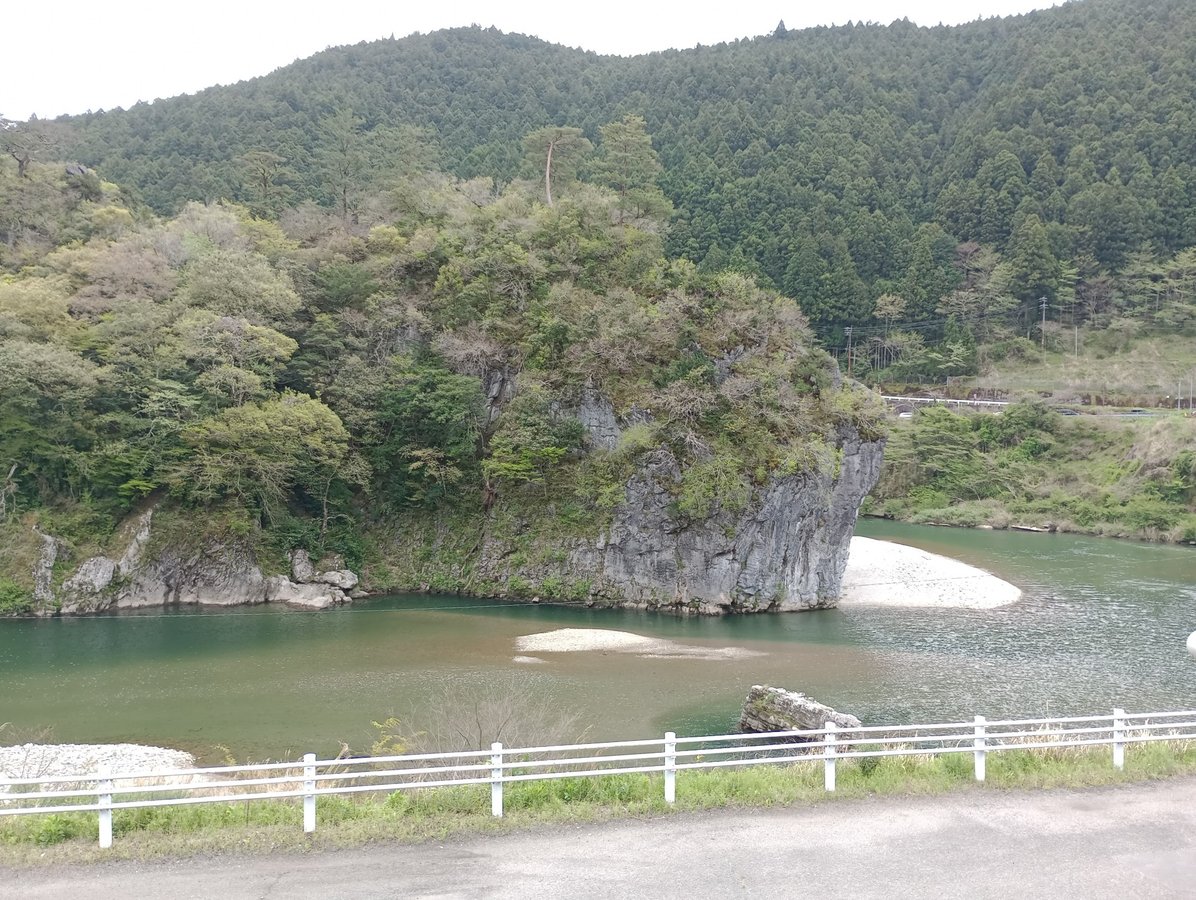 Roca Mimidodake, Japón