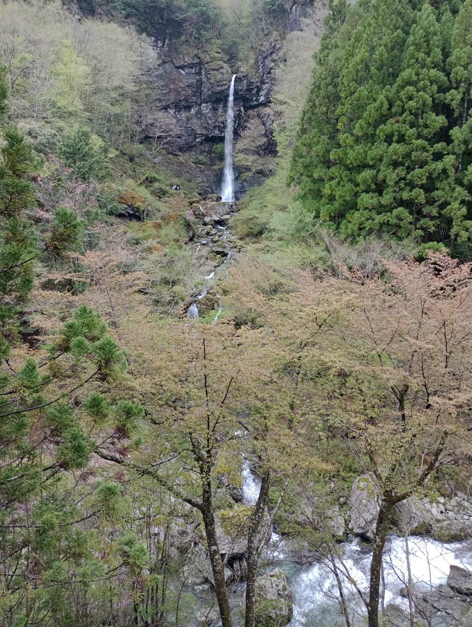 Otabi-Wasserfälle, Japan