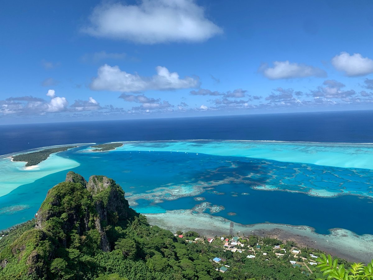 Sailing Maupiti | Hikes and Friends!