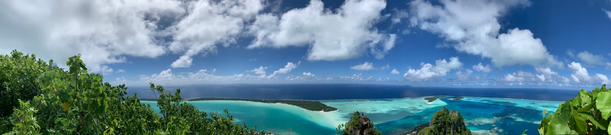 Sailing Maupiti | Hikes and Friends!