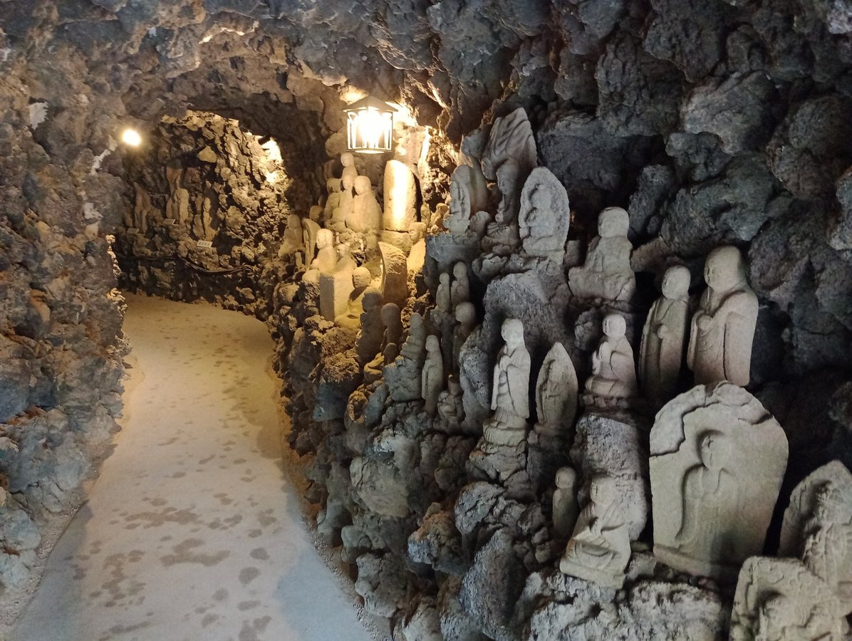 Die Höhle der tausend Buddhas, Japan
