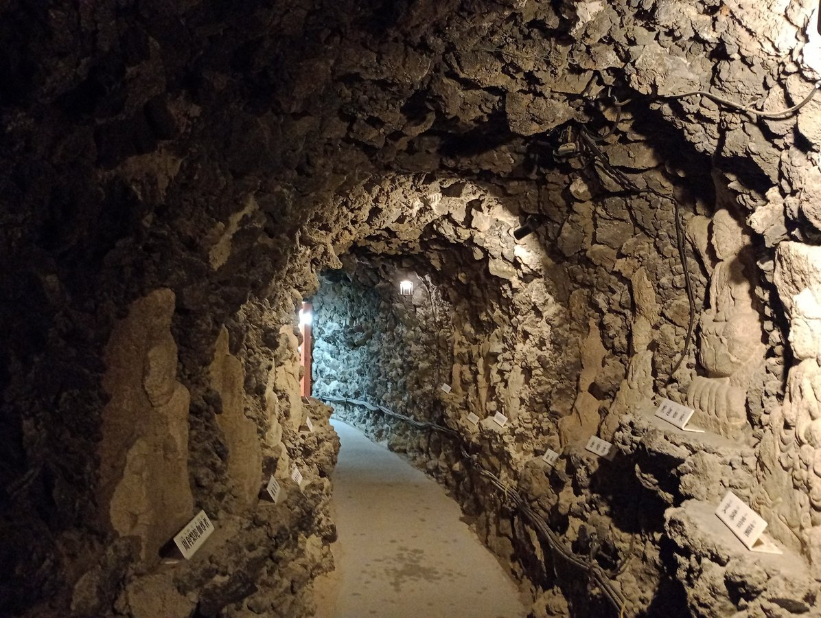 Die Höhle der tausend Buddhas, Japan