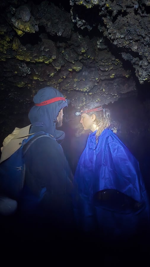 Isabela Lava tunnel, Ecuador