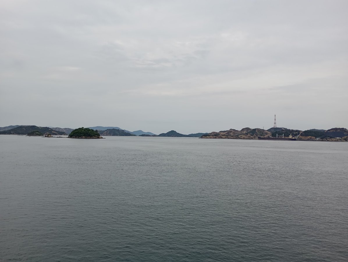 Traghetto per l'isola di Naoshima, Giappone