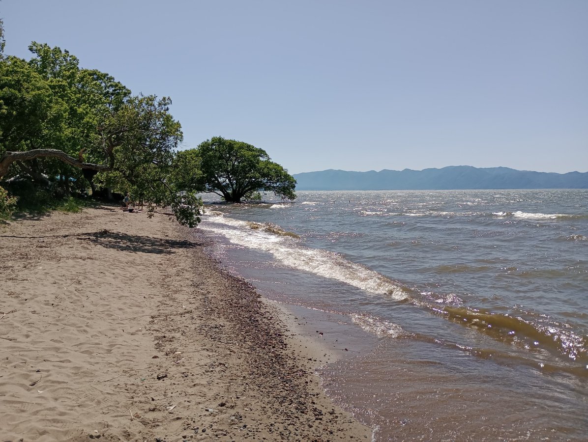 Camping gratuit au lac Biwa, Japon
