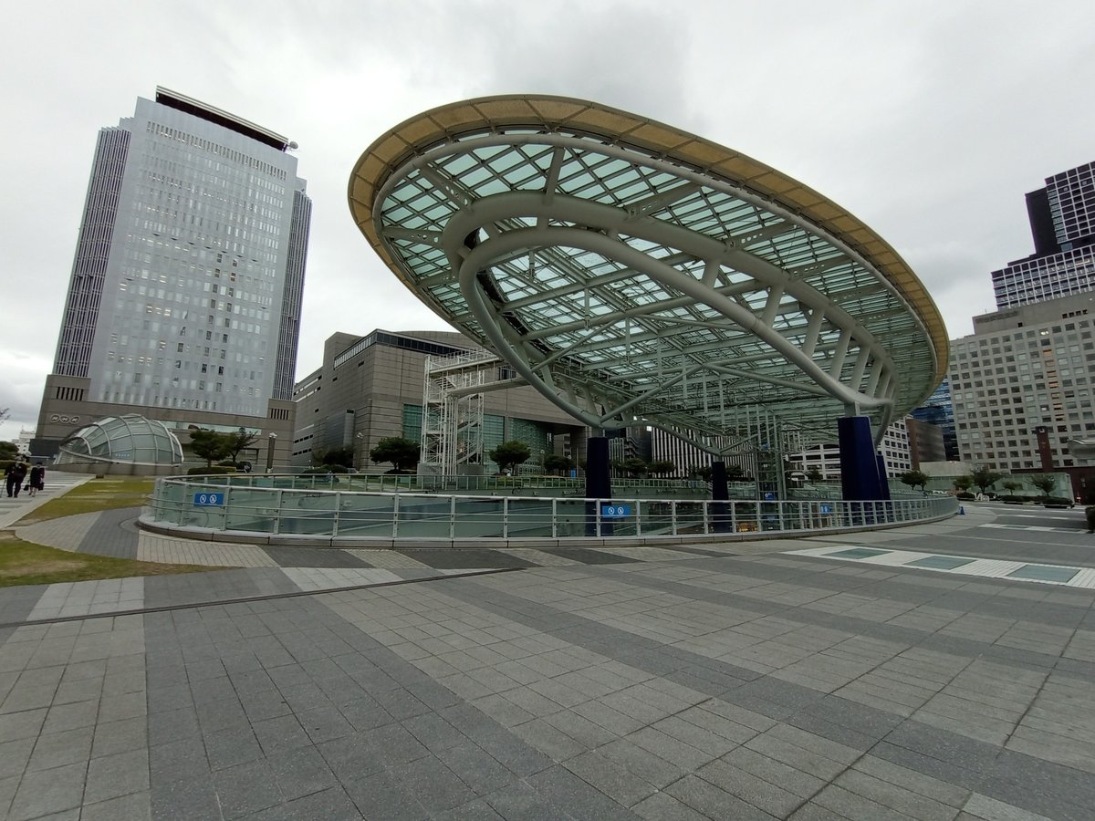 Oasis 21, Japan