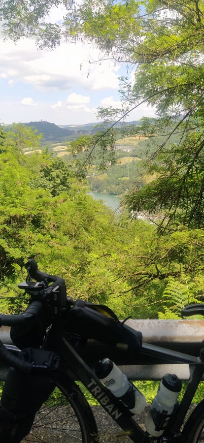 J'aimerais tellement être de retour dans ce lac 🥵, Italie