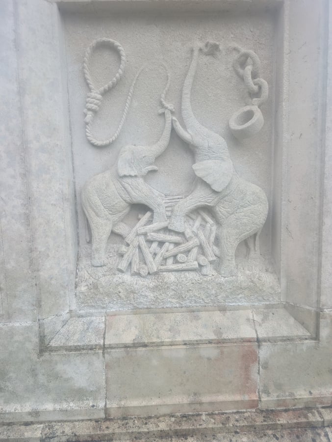 Thomas-Buxton-Denkmal, England