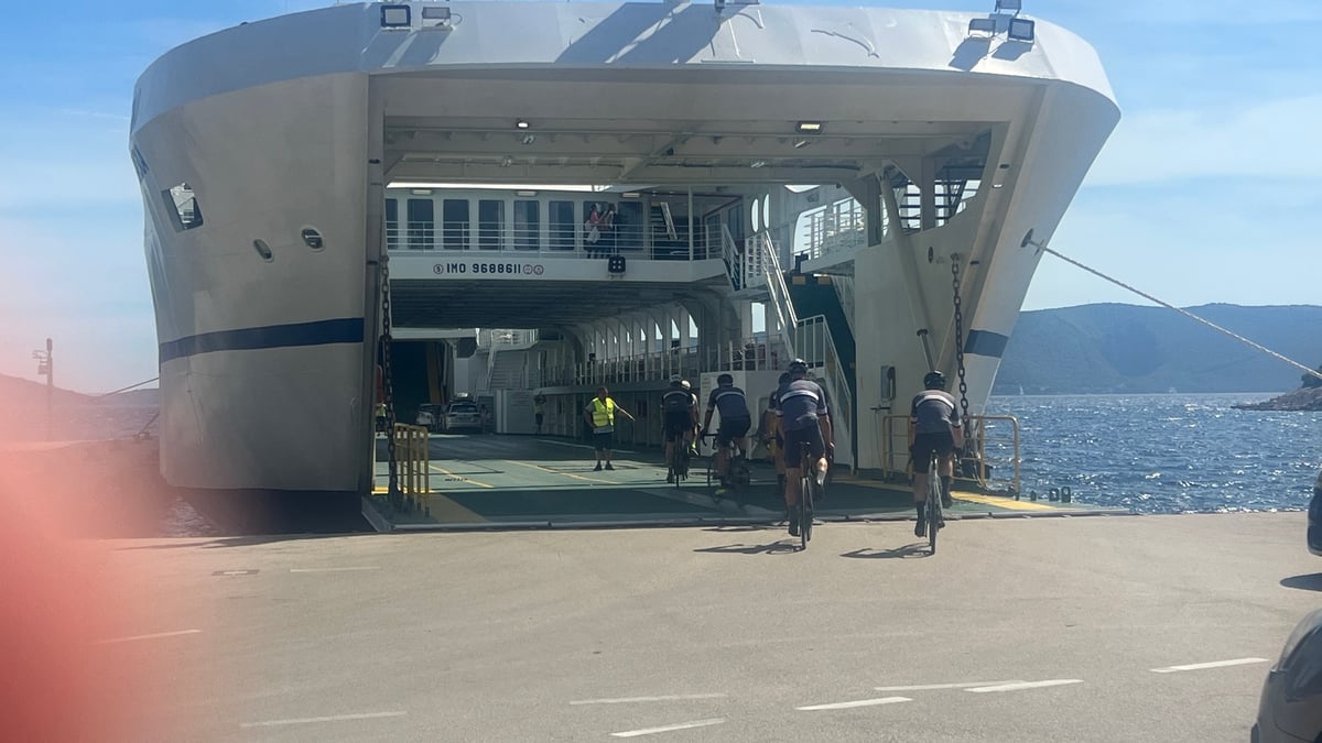 Fähre nach Rab, Kroatien