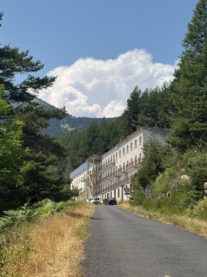 Batère Refuge, France