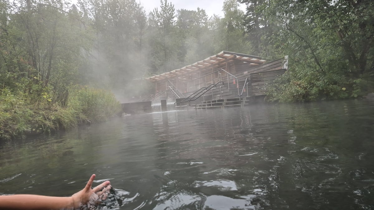Liard-Thermalquellen, Kanada