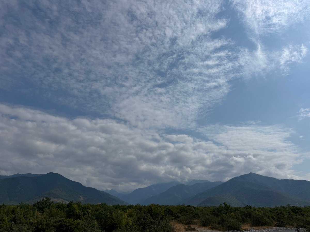 Back towards the mountains, Azerbaijan