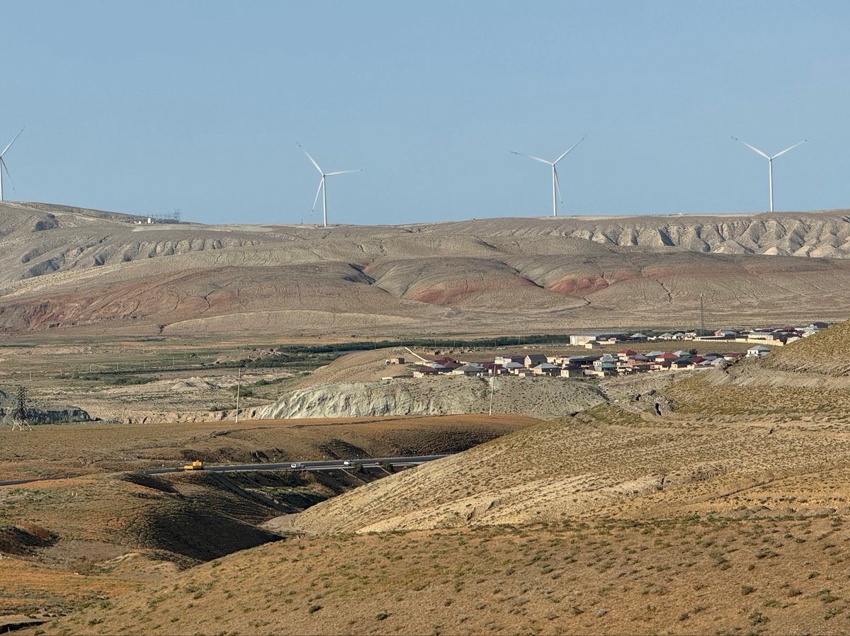 40km to Baku and views are compelling, Azerbaijan