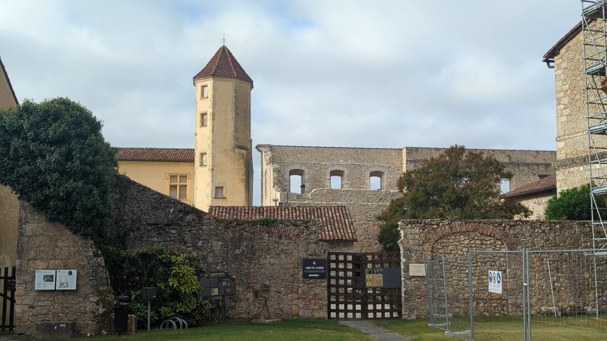 Sorde la abadía, Francia