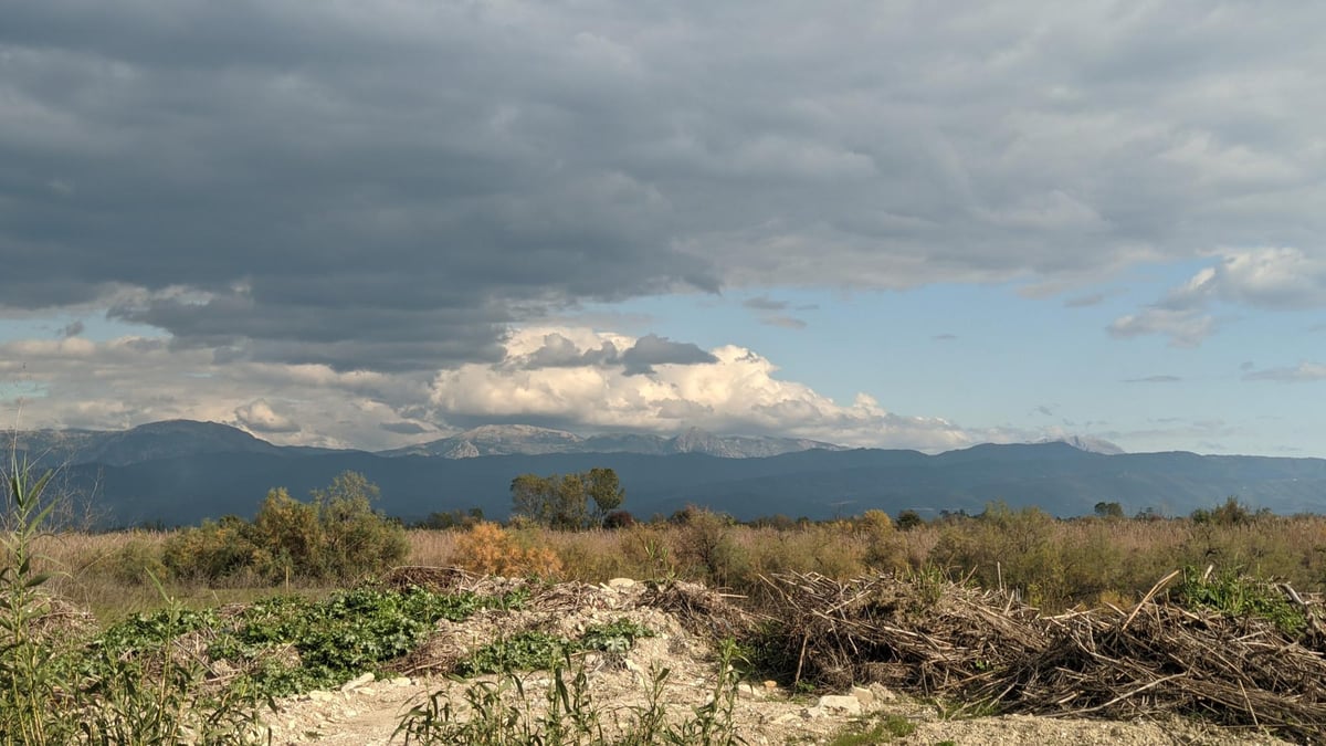 Changing Weather, Greece
