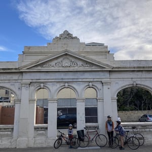 Market morning by Newluks