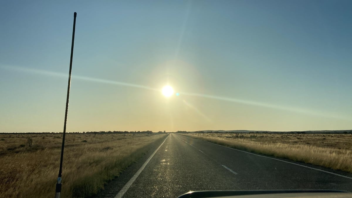 Sehr lange Fahrt nach Broken Hill, Australien