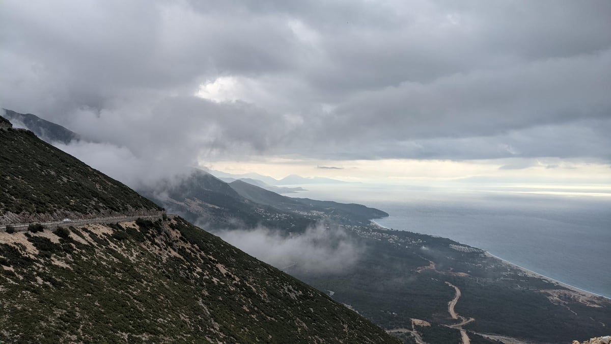 Gipfel des Berges, Albanien