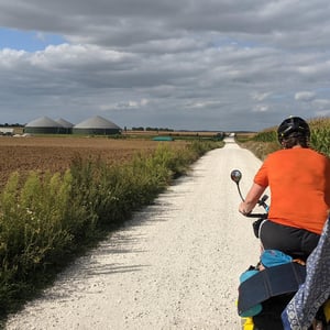 16:37 by Simon &amp;amp; Lucy