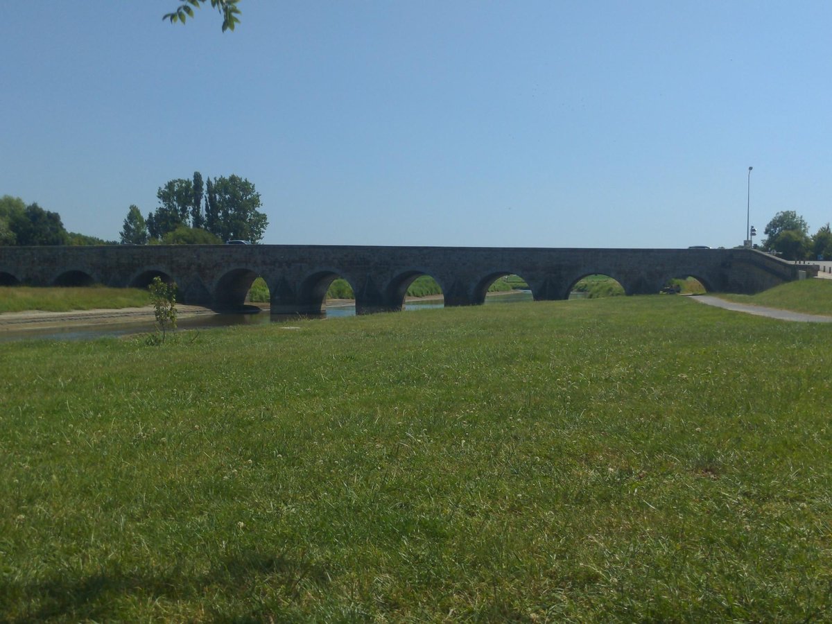 And Back Here!, France