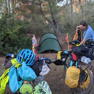 Wild-Camp by Simon &amp;amp; Lucy