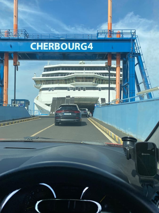 Das Boot – Teil zwei!, Frankreich