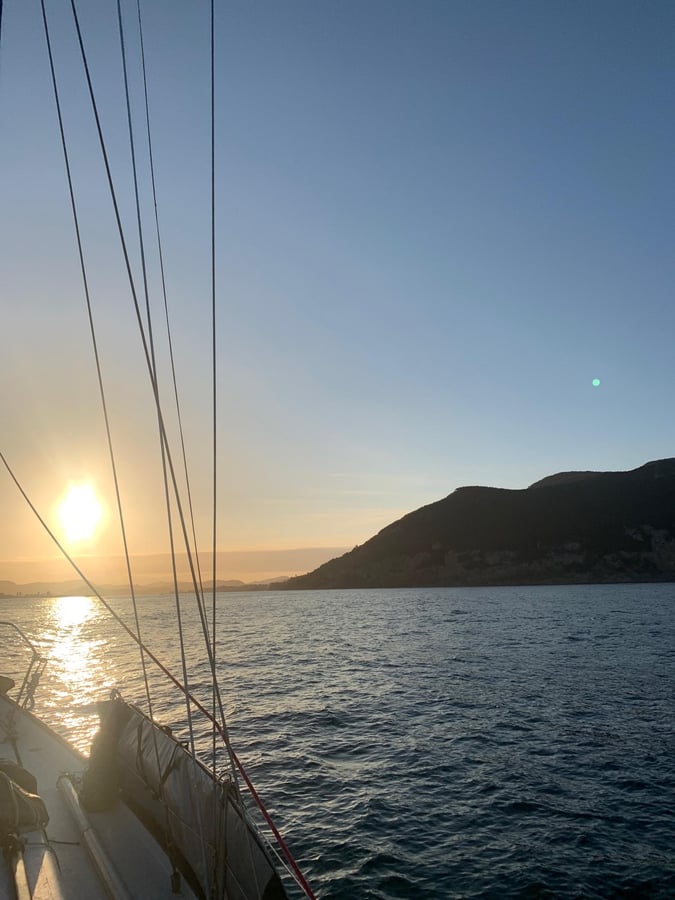 Llegando a nuestro fondeadero, España