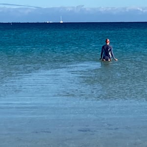 Last sunset on the ocean by Newluks