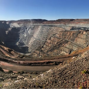 Super pit, super devastating by Newluks