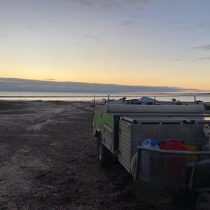 Last sunset on the ocean by Newluks