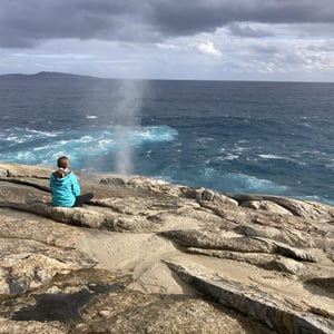 Seven Day Stay! by Newluks